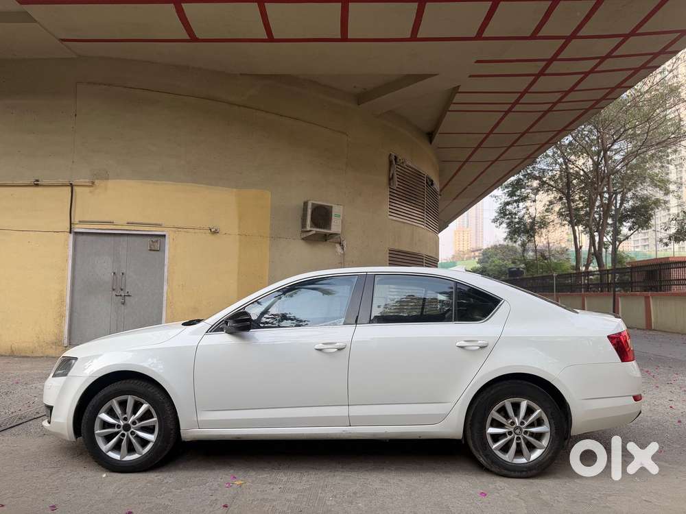 Skoda Octavia 1.8 Elegance Tsi At, 2015, Petrol