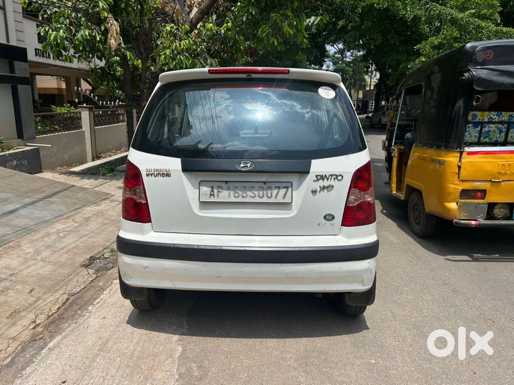 Hyundai Santro Xing 2010 Km Driven