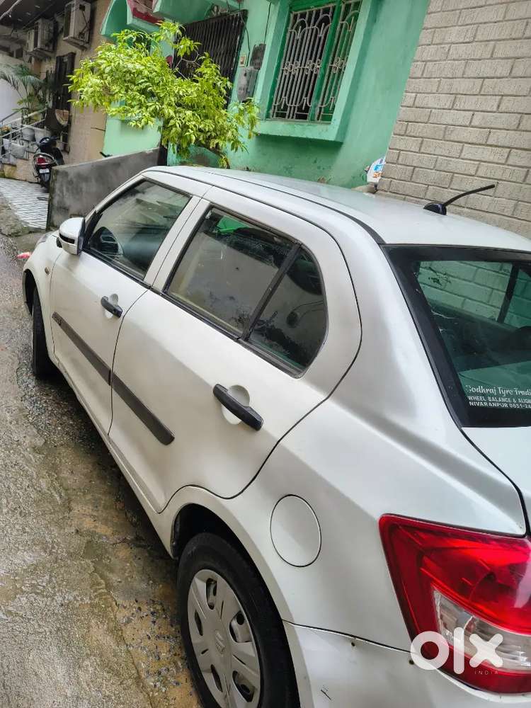 Maruti Suzuki Dzire 2015 Diesel Manual