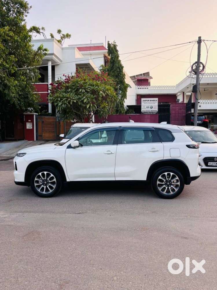 Maruti Suzuki Grand Vitara 1.5 Zeta Plus Intelligent Hybrid Ecvt, 20..