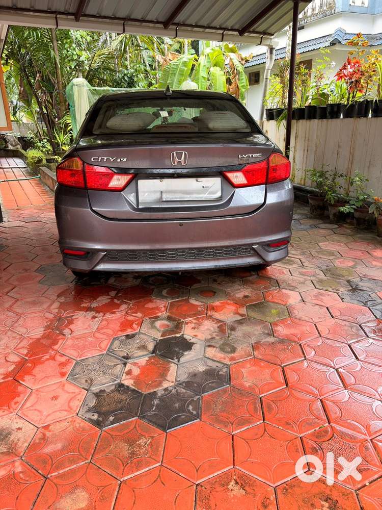 Honda City Petrol Manual 2018 Well Maintained Kl 52