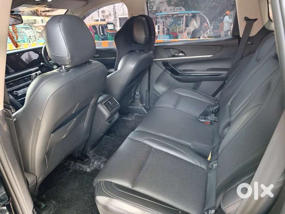 Mahindra Xuv700 Diesel 2025