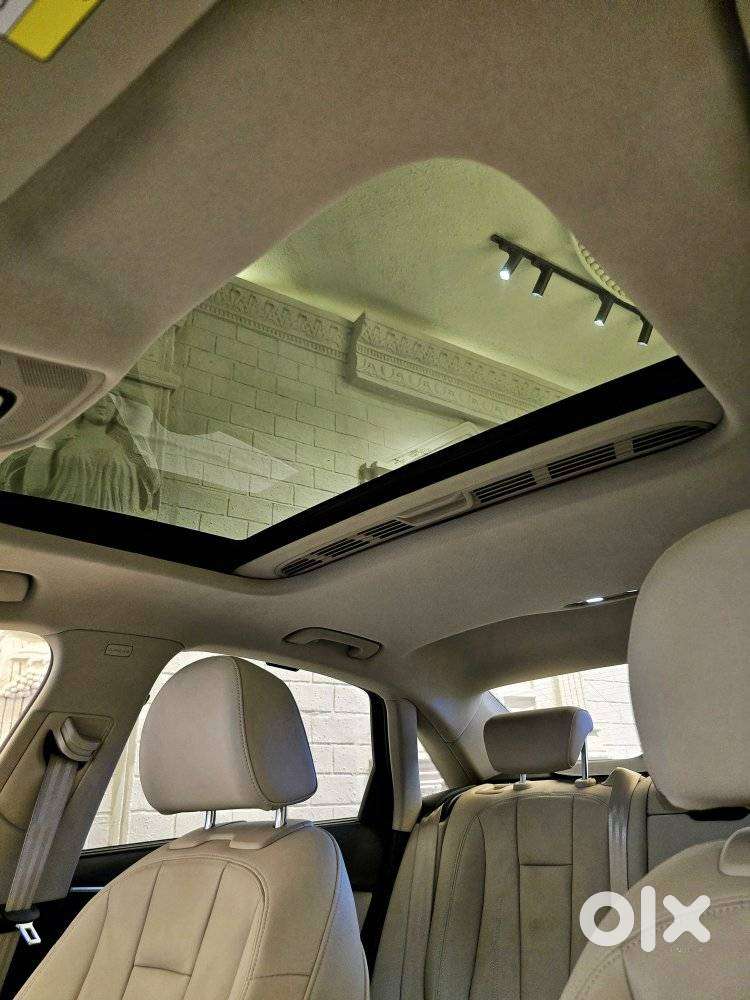 Audi A4, 2023, Petrol