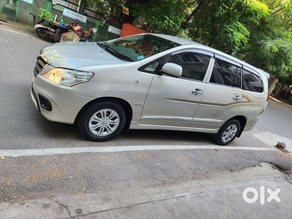 Toyota Innova 2.5 G (diesel) 7 Seater, 2015, Diesel