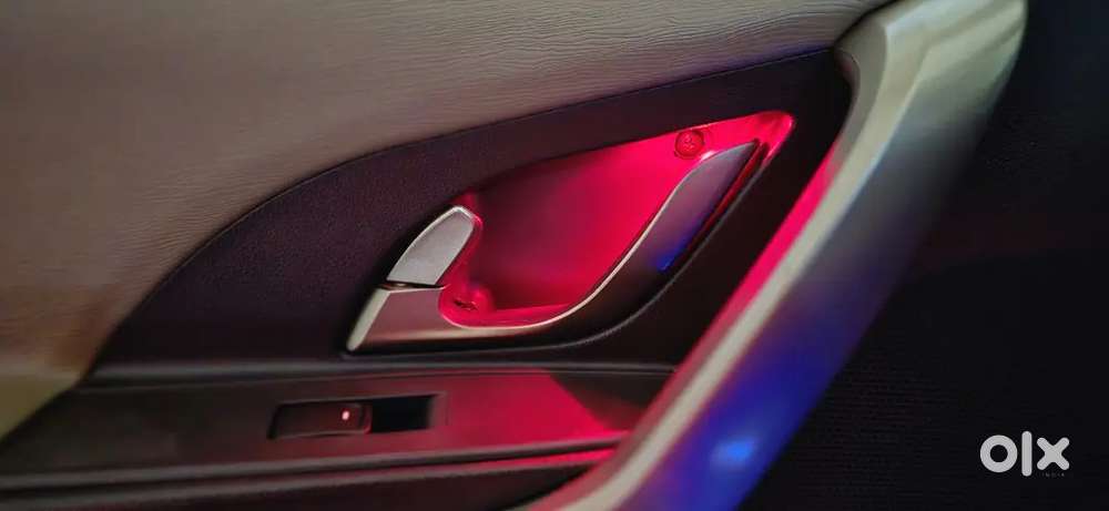 Xuv 500 With Service Record In A1 Condition