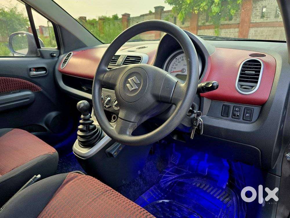 Maruti Suzuki Ritz Vxi, 2014, Petrol