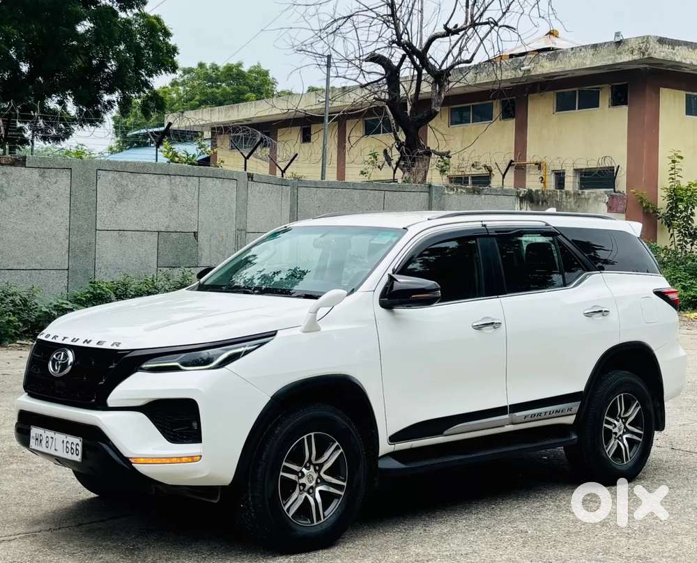Toyota Fortuner 4x2 At, 2023, Diesel