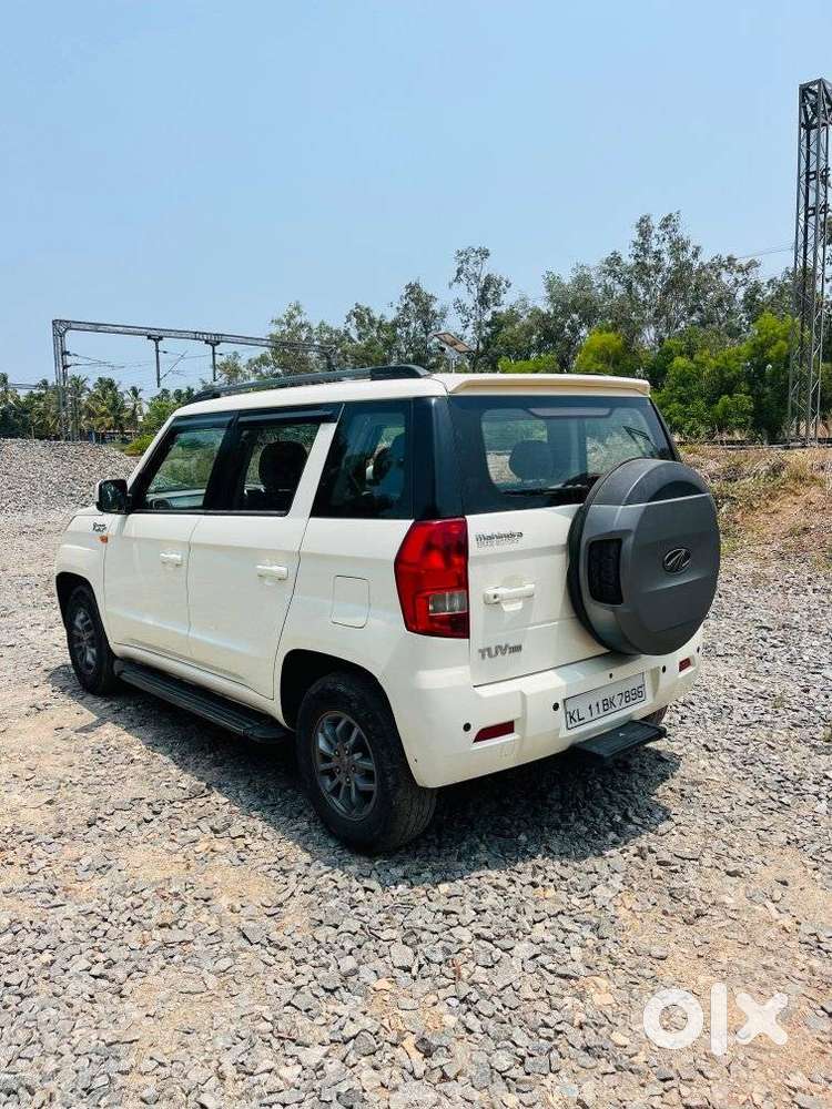 Mahindra Tuv 300 T10, 2018, Diesel