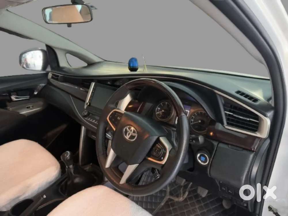 Toyota Innova Crysta 2023 Diesel 40000 Km Driven