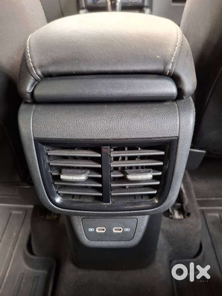 Skoda Kylaq Signature Plus At, 2025, Petrol