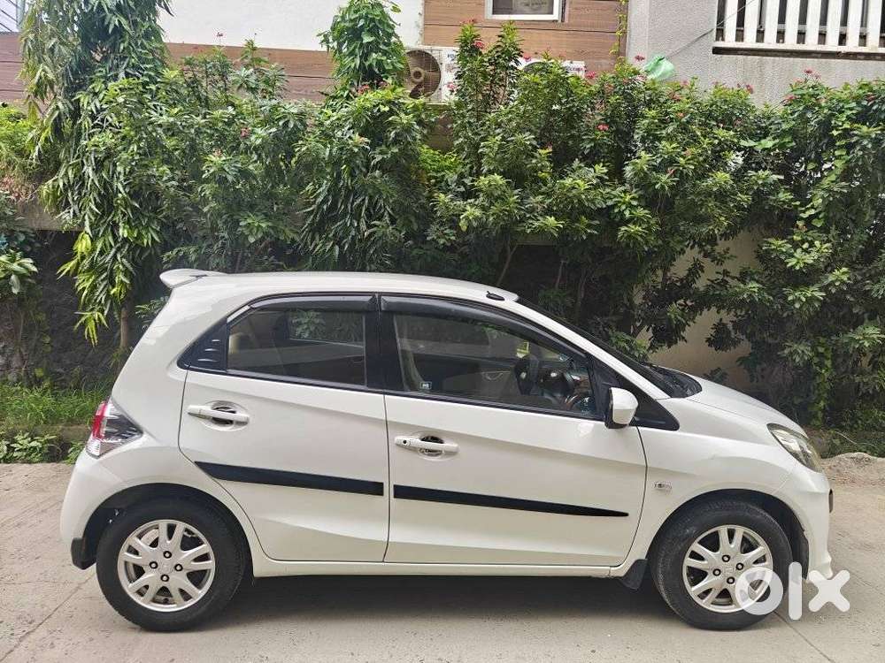 Honda Brio Vx O At, 2013, Petrol