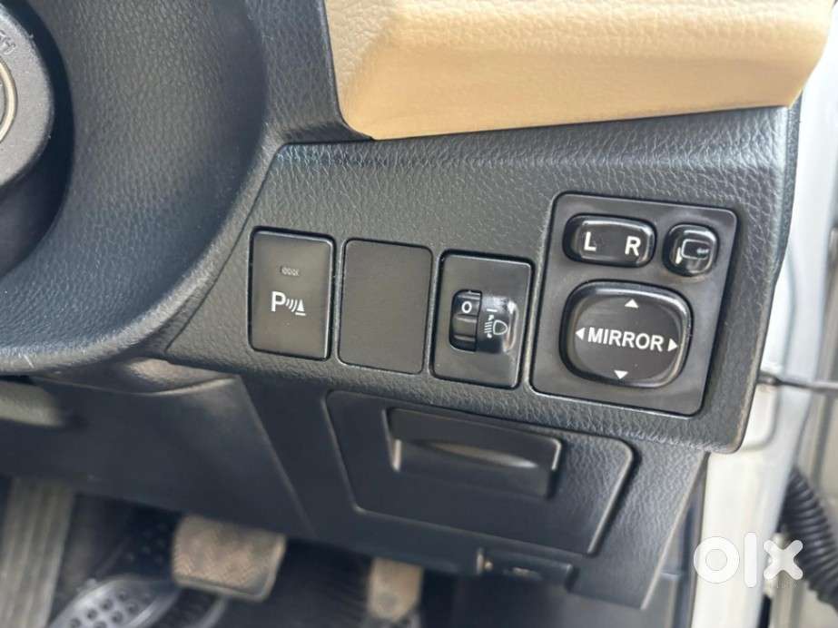 Toyota Corolla Altis G At, 2016, Petrol