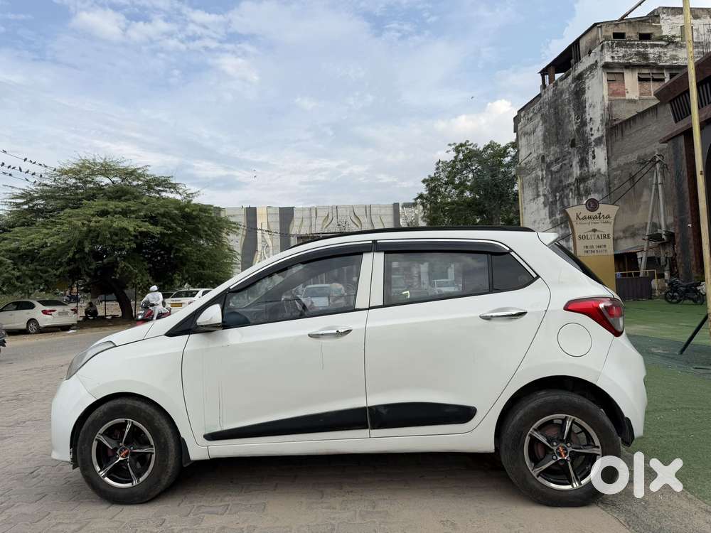 Hyundai Grand I10 Sportz Edition, 2014, Cng & Hybrids