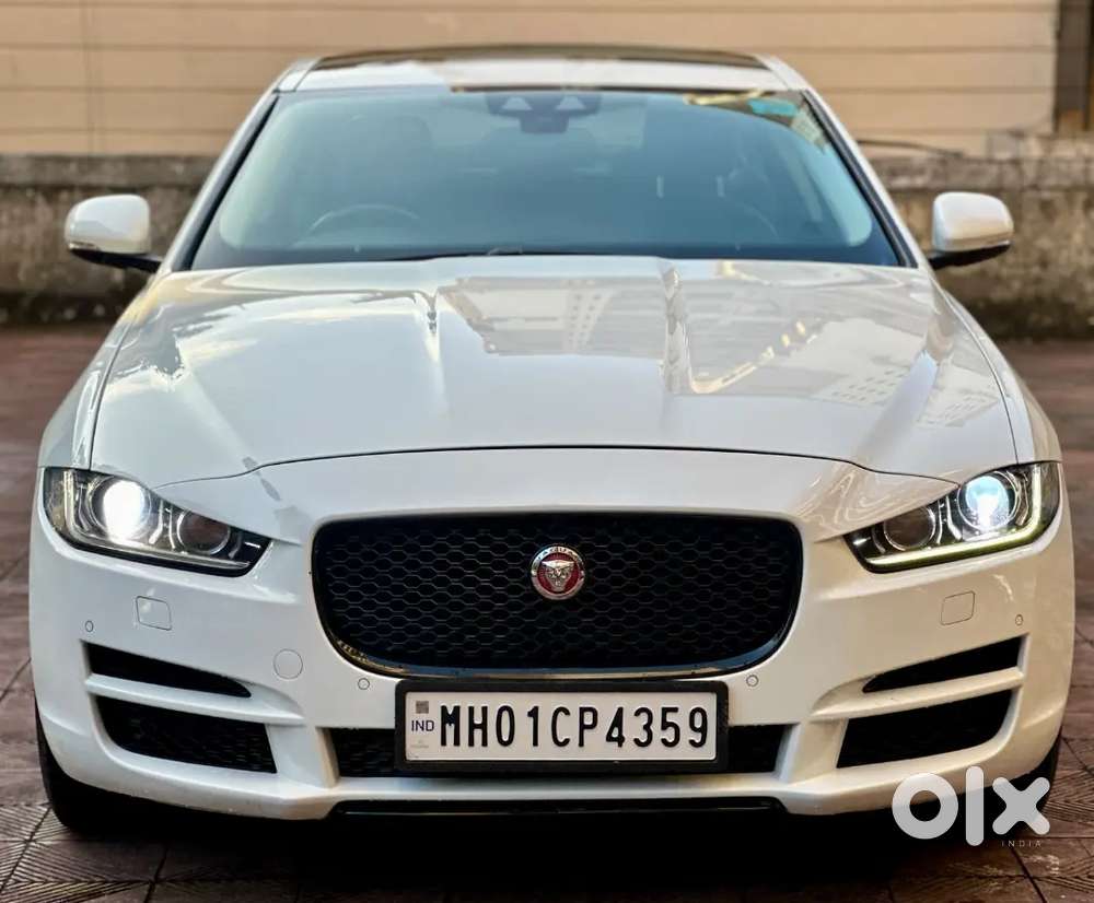 Jaguar Prestige Xe 2017 Year