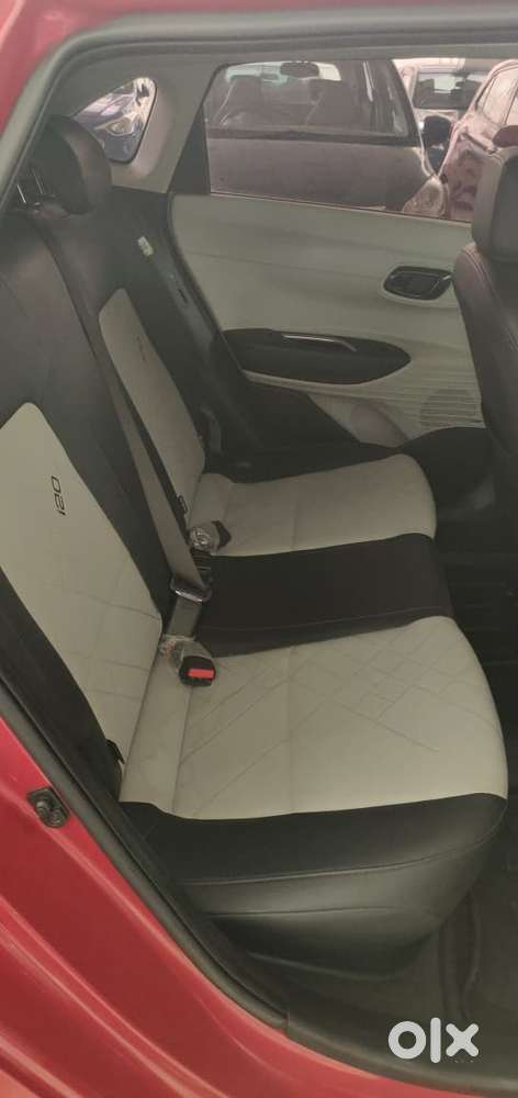 Hyundai I20 Asta (o) 1.2 Ivt, 2024, Petrol
