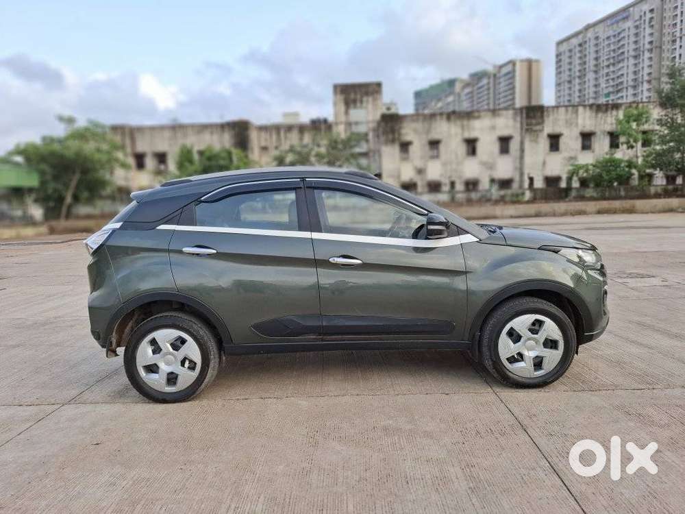 Tata Nexon 1.5 Revotorq Xma Amt (s), 2022, Petrol