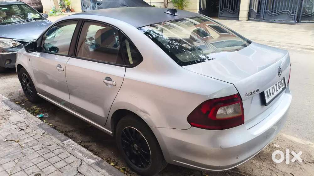 Skoda Rapid Elegance 2015