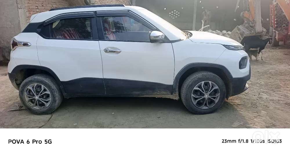Tata Punch 2023 Petrol 35000 Km Driven