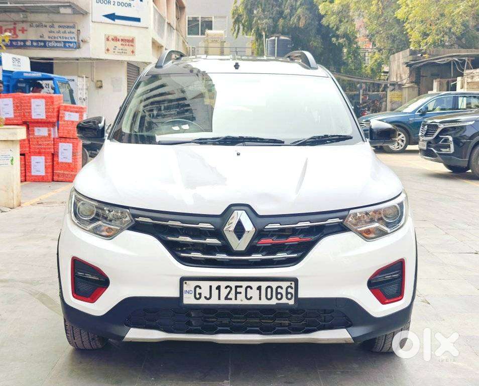 Renault Triber Rxz Easy-r Amt, 2022, Petrol