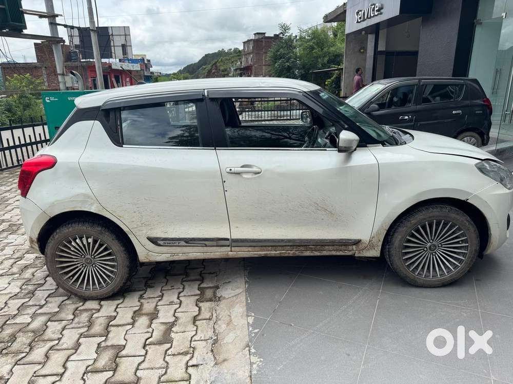 Maruti Suzuki Swift Vxi 2019