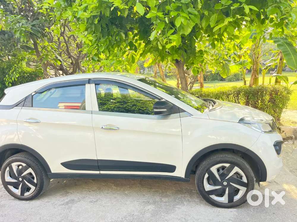 Tata Nexon 2018 Diesel 75000 Km Driven,1st Owner , Insurance Valid