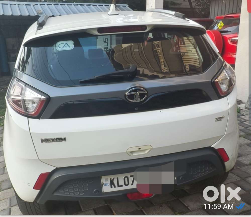 Tata Nexon 1.2 Revotron Xz Plus Dual Tone, 2017, Petrol