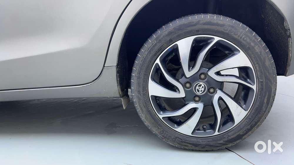 Toyota Glanza V Cvt, 2021, Petrol