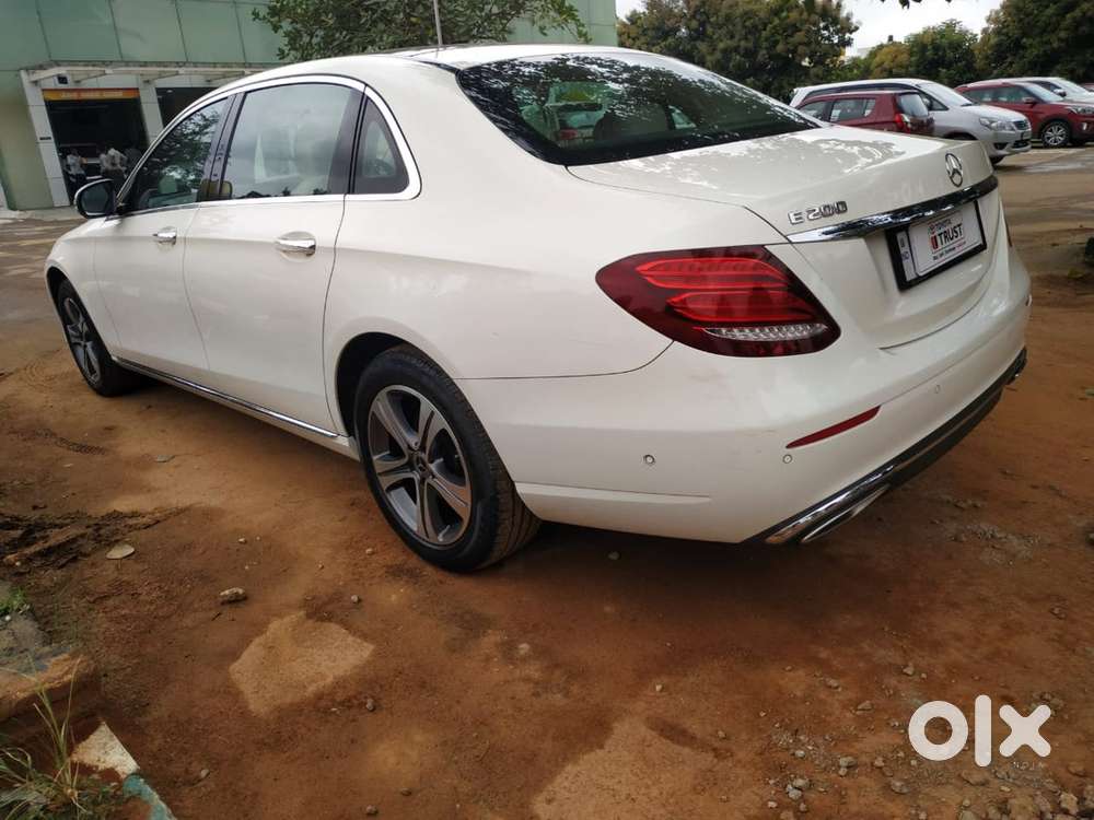 Mercedes-benz E-class 2018 With 65000 Km