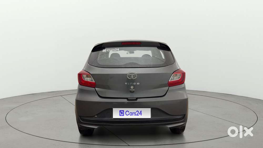 Tata Tiago 1.2 Revotron Xt Rhythm, 2023, Petrol