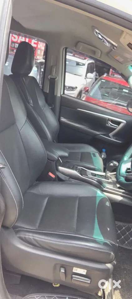 Toyota Fortuner 4x2 At 2.7 Petrol, 2022, Petrol