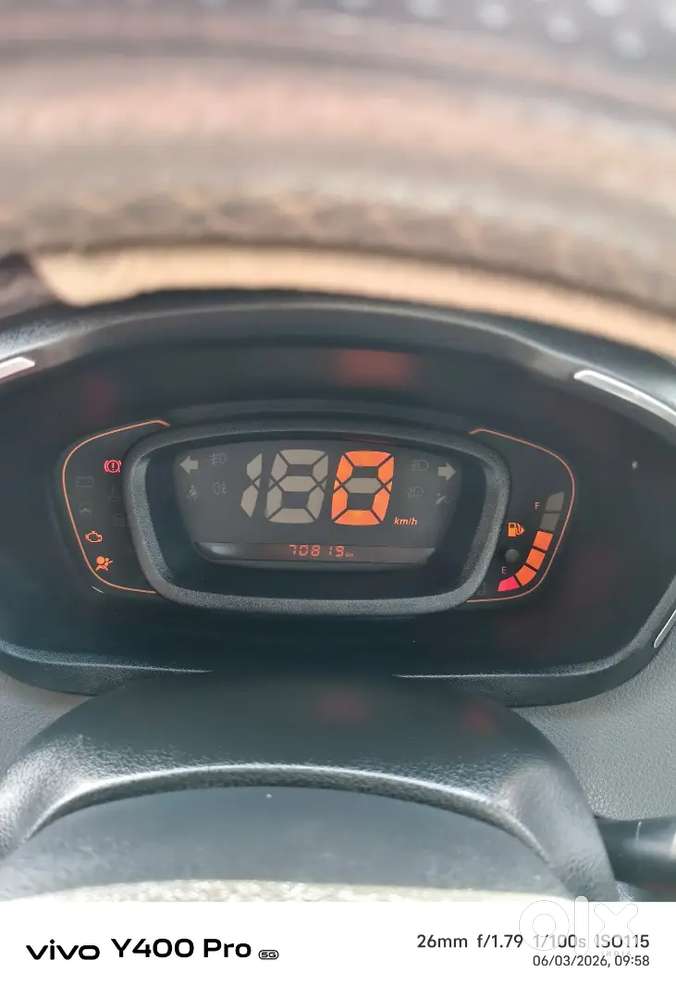 Kwid 2109 Model Petrol Version