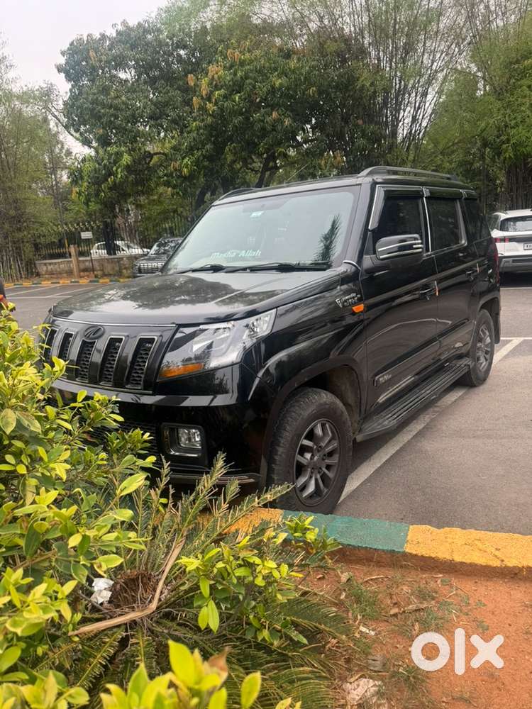 Mahindra Tuv 300 2018 Diesel Well Maintained