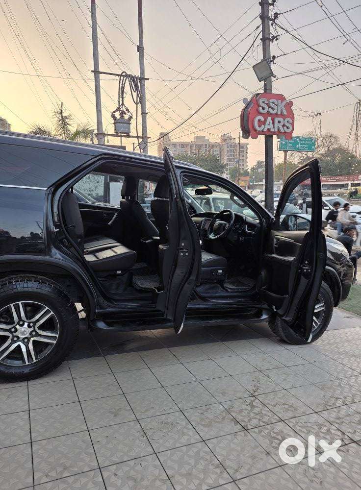 Toyota Fortuner 4x2 Mt 2.8 Diesel, 2020, Diesel