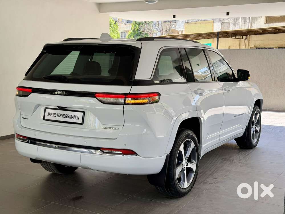 Jeep Grand Cherokee Limited (o) 4x4 At, 2025, Petrol