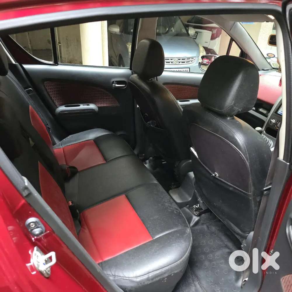 Maruti Ritz Vxi Saloon Colour 2013