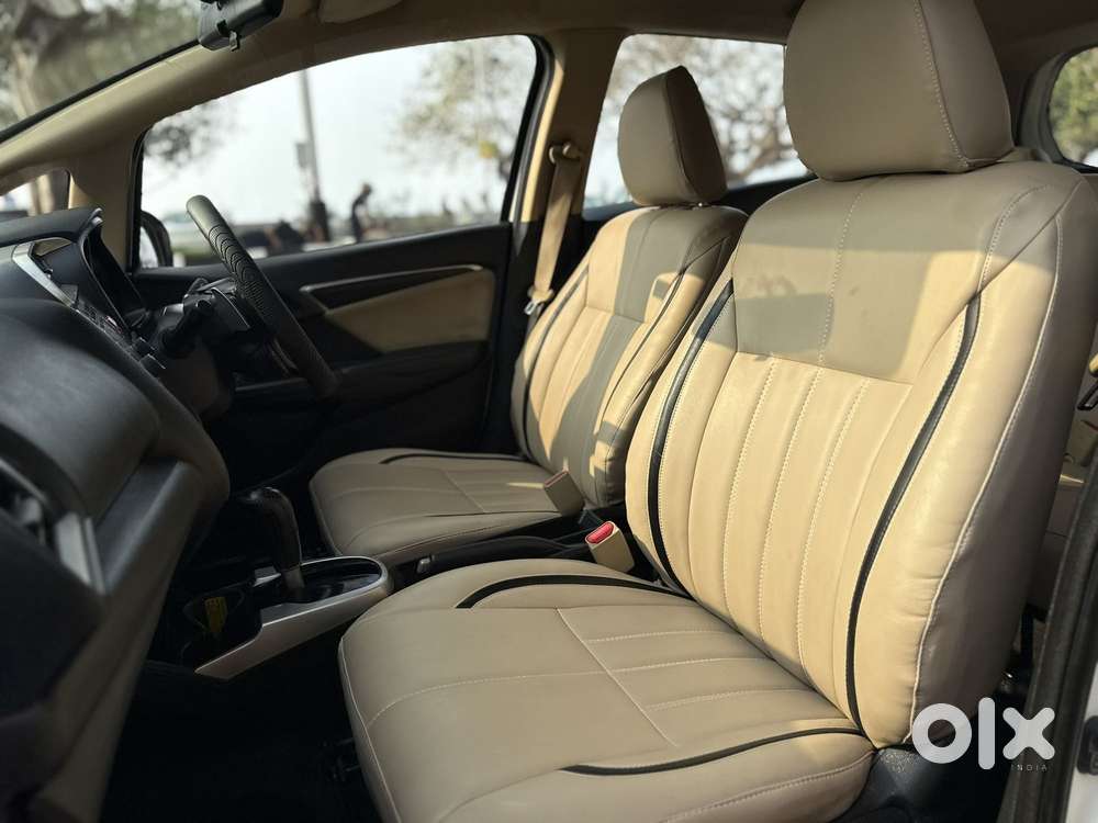 Honda Jazz V Cvt, 2015, Petrol