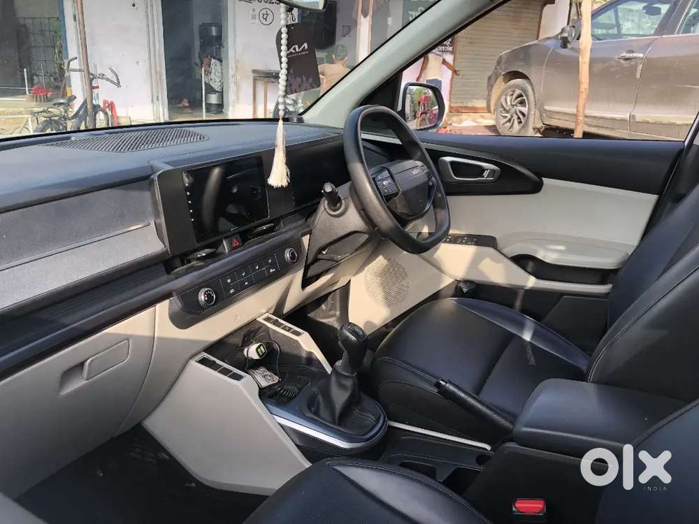  Kia Carens Clavis 7 Seater – 2025 Model  Vip Number 786