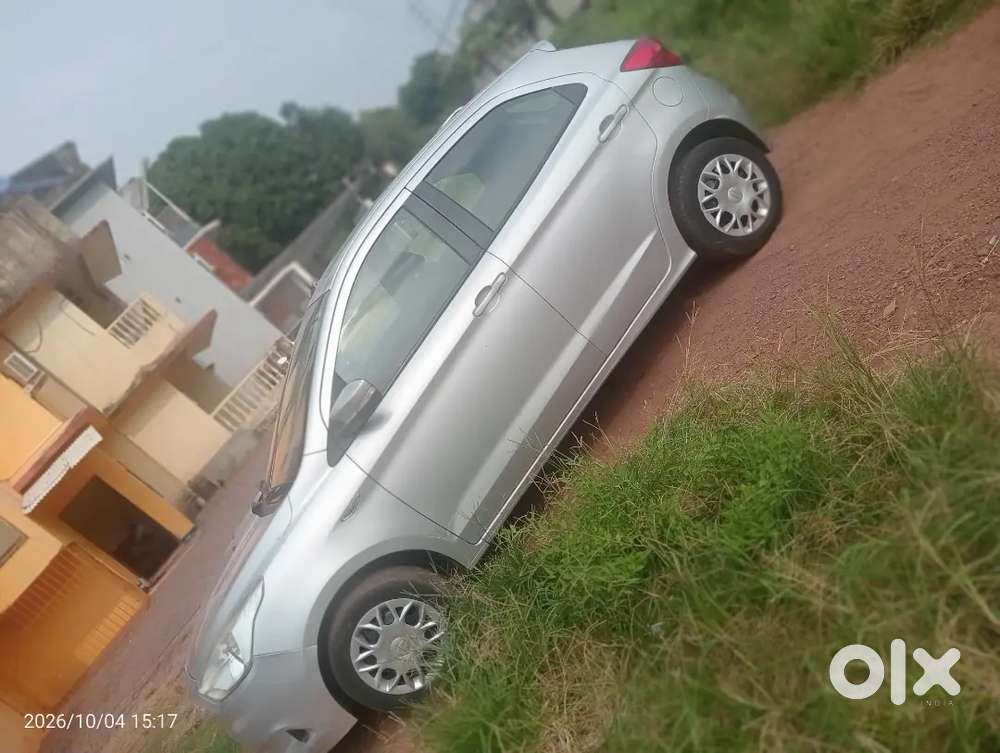 Ford Figo Trend Petrol Single Owner 2016 Model