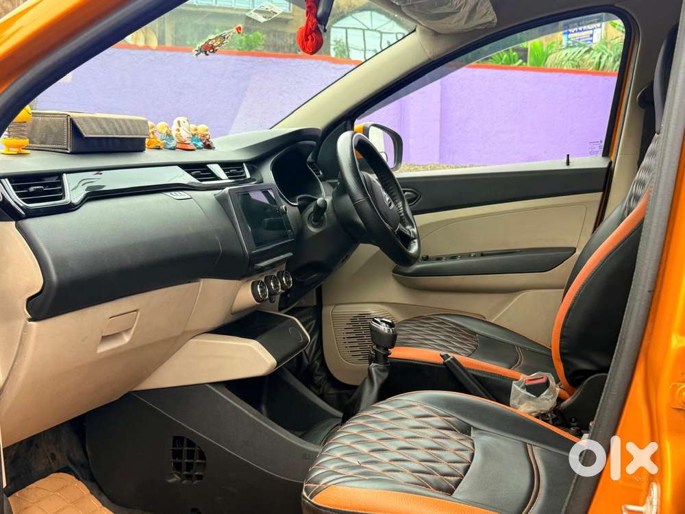 Renault Triber Rxt, 2021, Petrol
