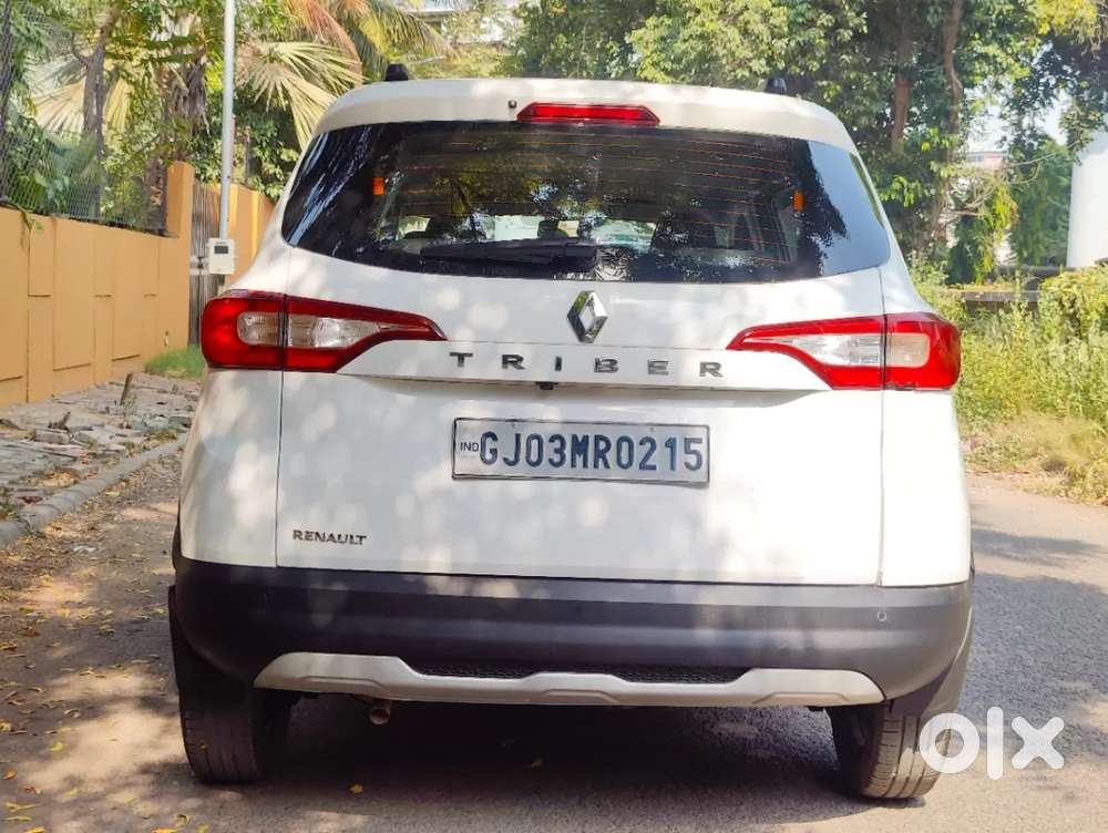 Renault Triber Rxz Easy-r Amt Dual Tone, 2023, Petrol