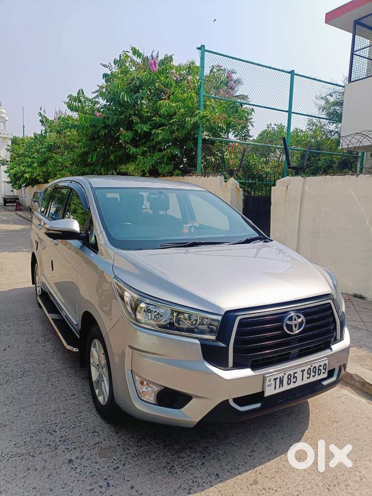 Toyota Innova Crysta [2020-ongoing] 2.4 Gx 8 Str, 2023, Diesel