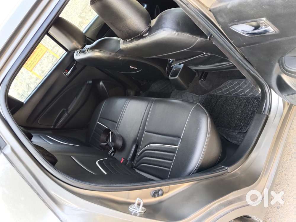 Maruti Suzuki Swift Vvt Zxi, 2018, Cng & Hybrids