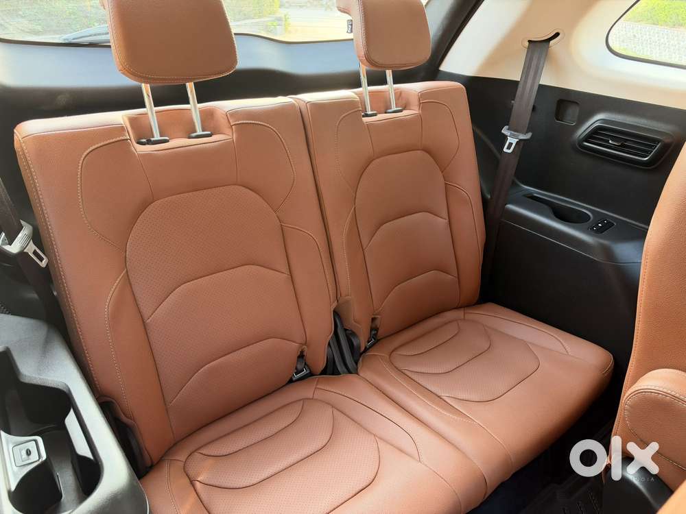 Mg Hector Plus Sharp Pro 1.5 Turbo Petrol Cvt 6 Str, 2021, Petrol