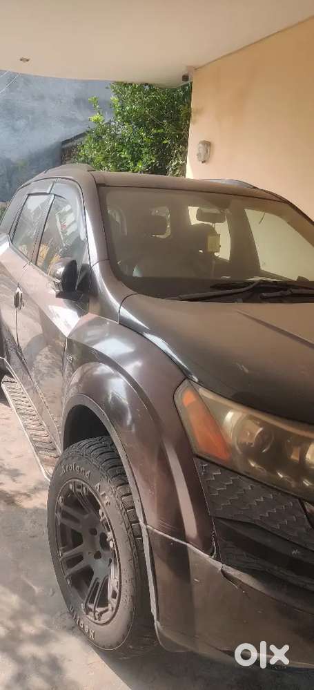 Mahindra Xuv500 2013  Well Maintained  Urgent Sale  Best Price