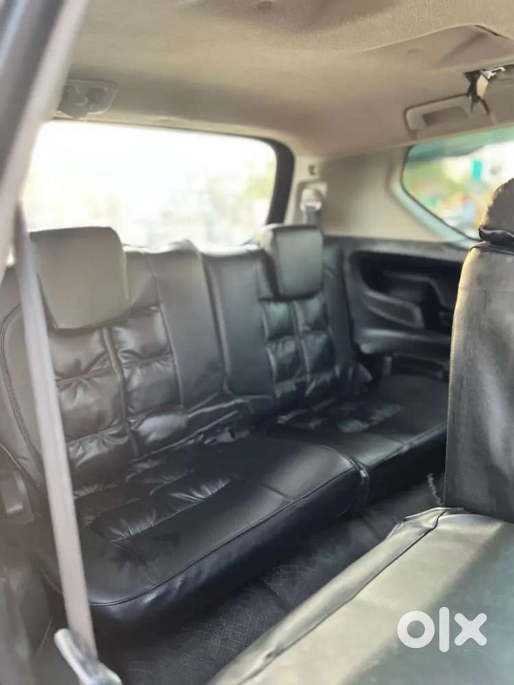 Toyota Innova Crysta 2019