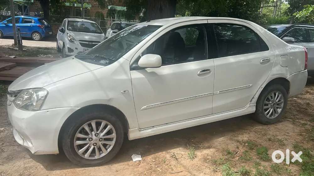 Toyota Etios Vx 2011 कार