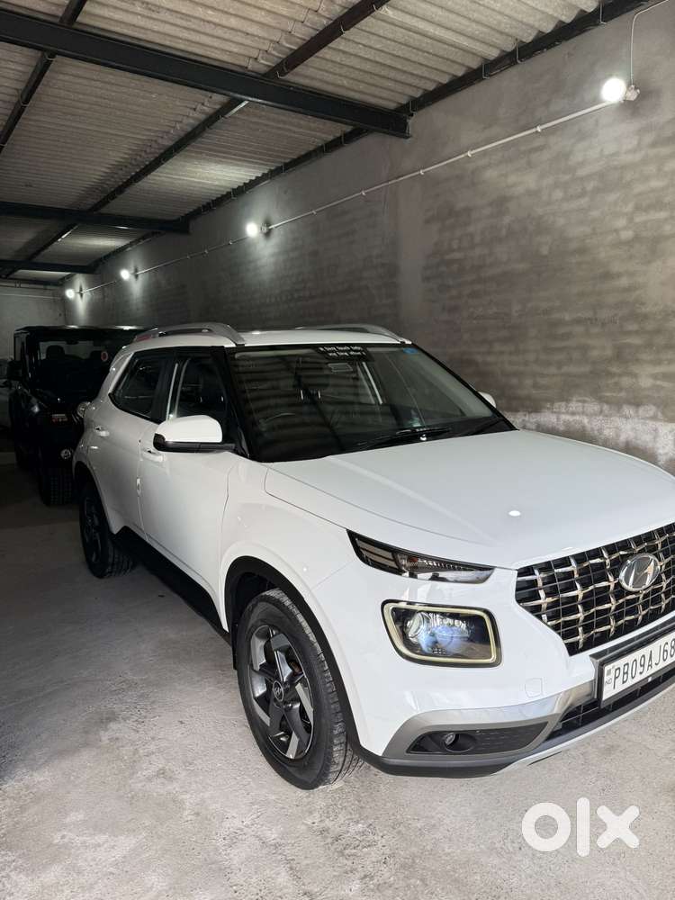 Hyundai Venue Sx Mt, 2020, Diesel