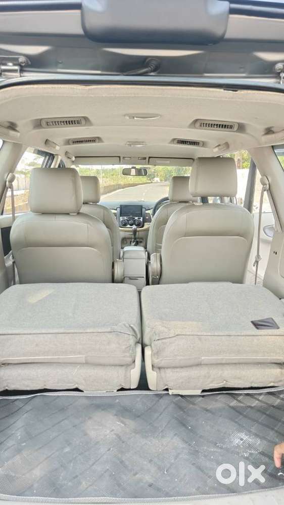 Toyota Innova 2.5 G (diesel) 7 Seater Bs Iv, 2012, Diesel