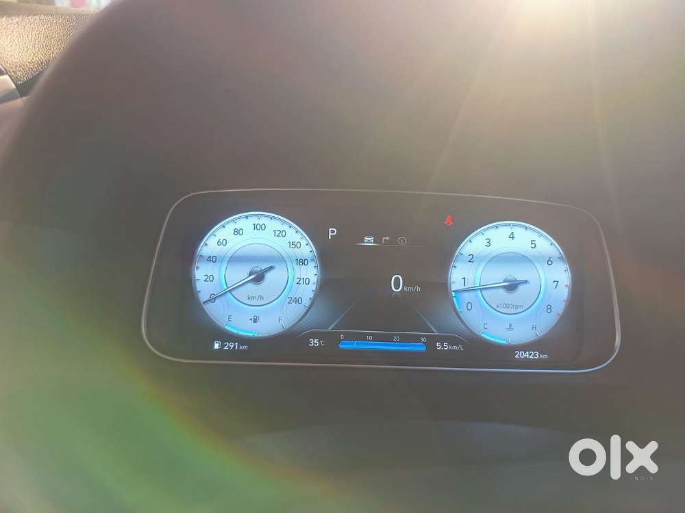 Hyundai Alcazar 2.0 Signature (o) Petrol At 7 Str, 2022, Petrol