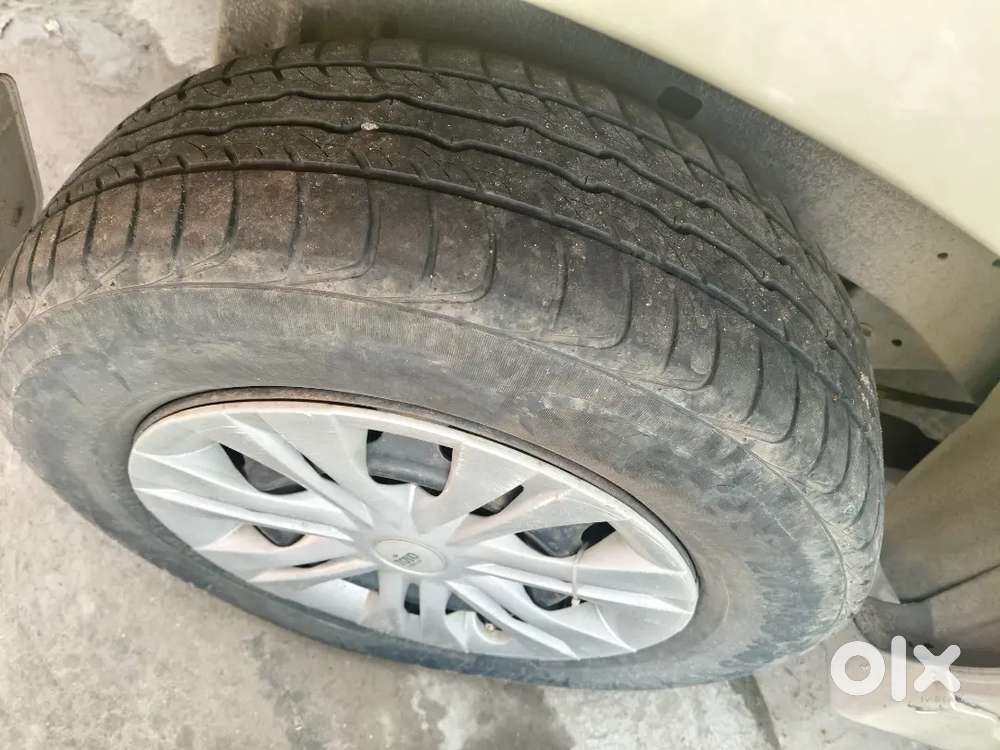 Toyota Innova 2009 Diesel Good Condition
Insurance:new
Tyres:80%